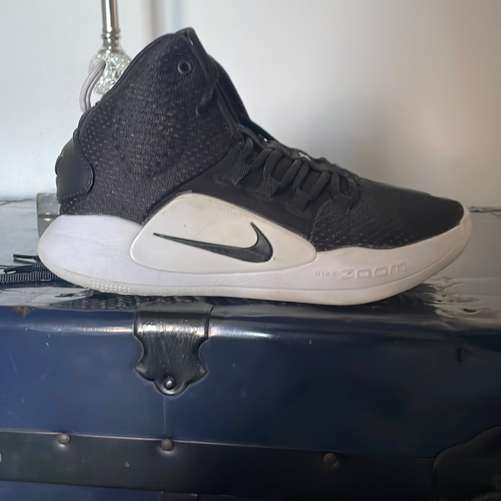 Black women’s basketball hi-top